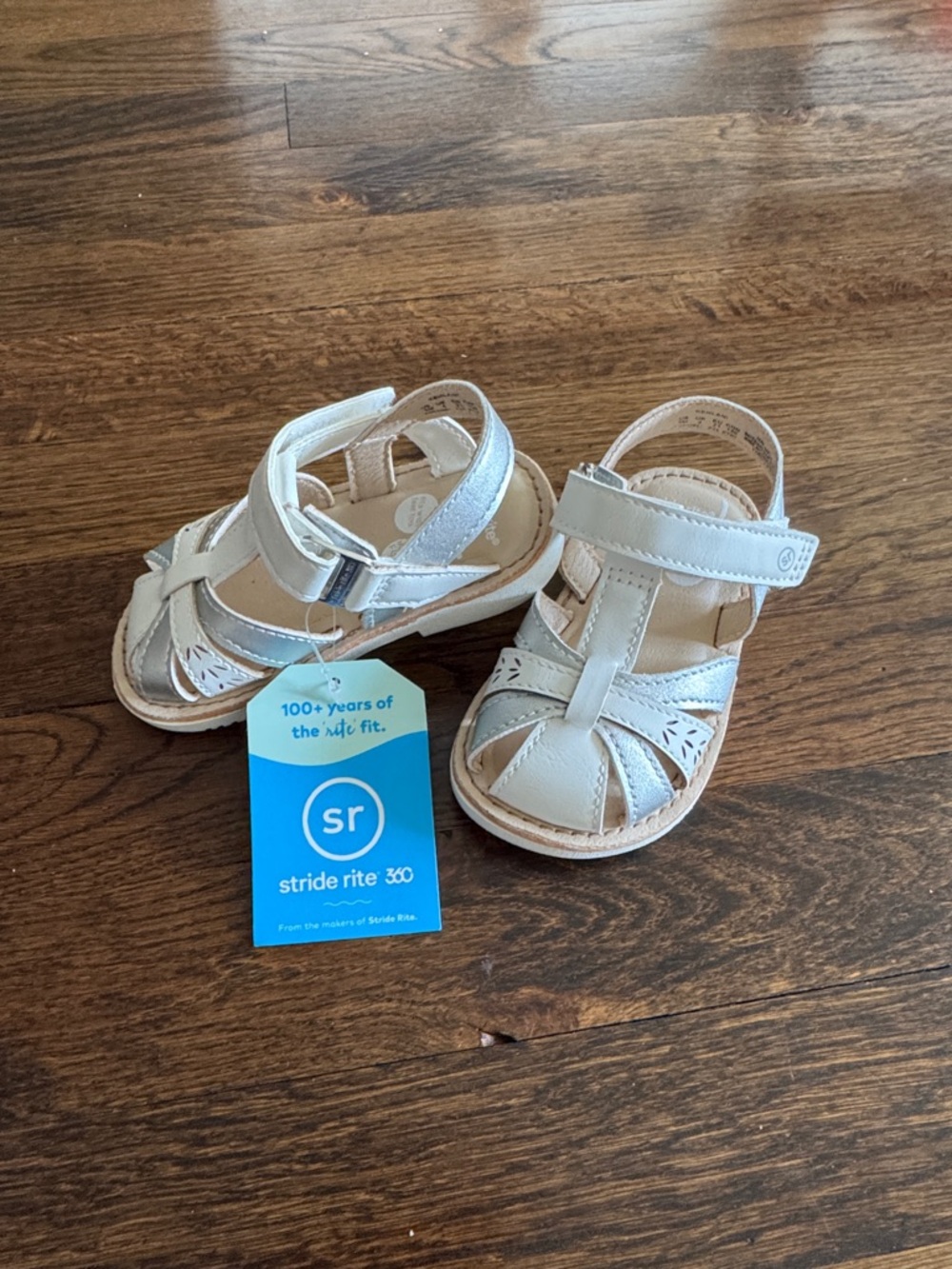 Stride Rite Cream Metallic Accent Toddler Sandals